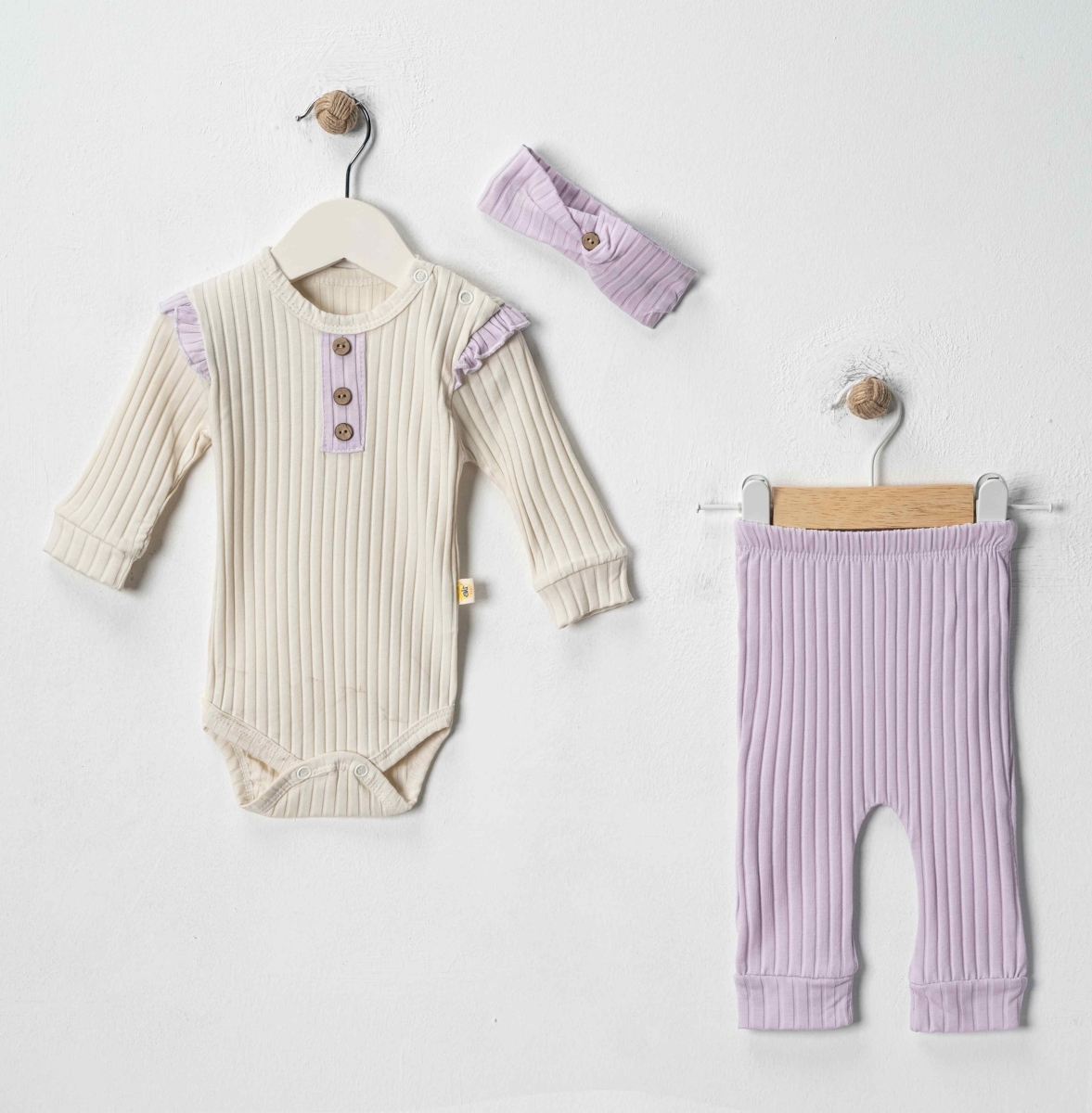 101 ÖNDEN DÜĞMELİ KIZ TAKIM 3-12 AY 4 ADET