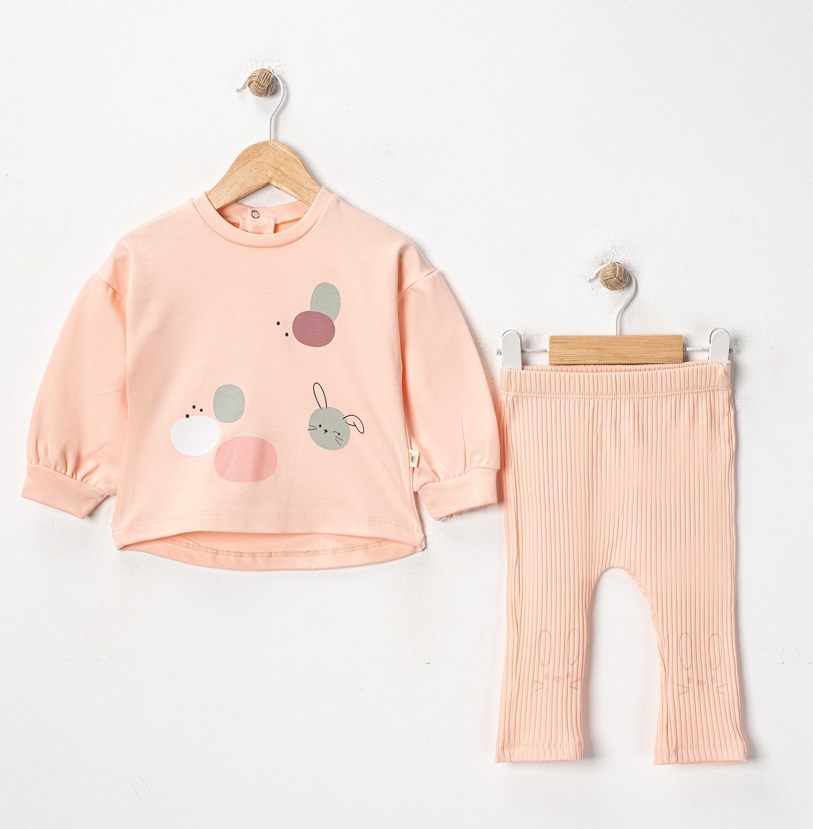 159 TAVŞAN BASKILI KIZ TAKIM 3-12 AY 4 ADET