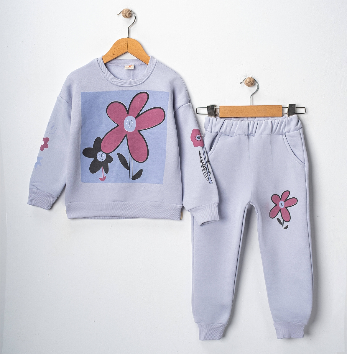 ÖN-ALT KOLLAR ÇİÇEK BASKILI TAKIM 5-8 YAŞ 4 ADET