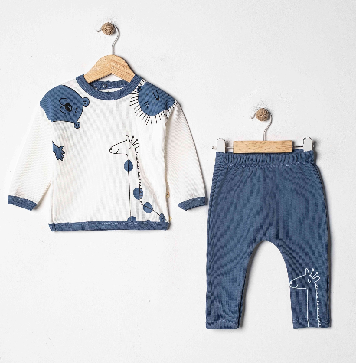 157 ZÜRAFA BASKILI TAKIM 3-12 AY 4 ADET