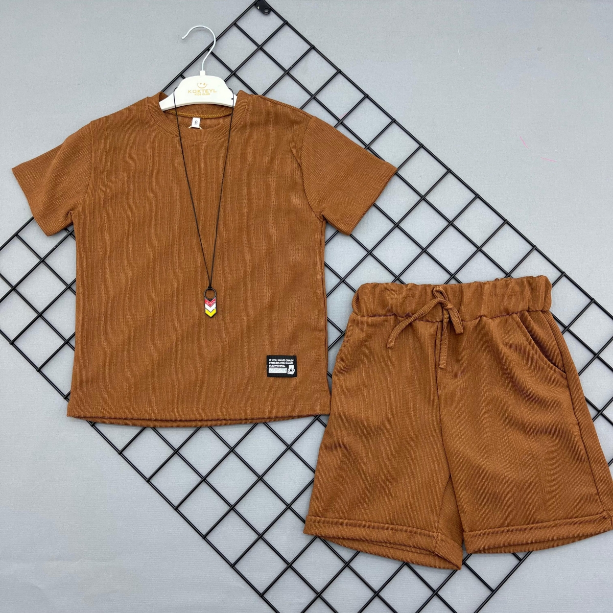 KOLYELİ SIFIR YAKA TAKIM  3-7  YAŞ 5 ADET