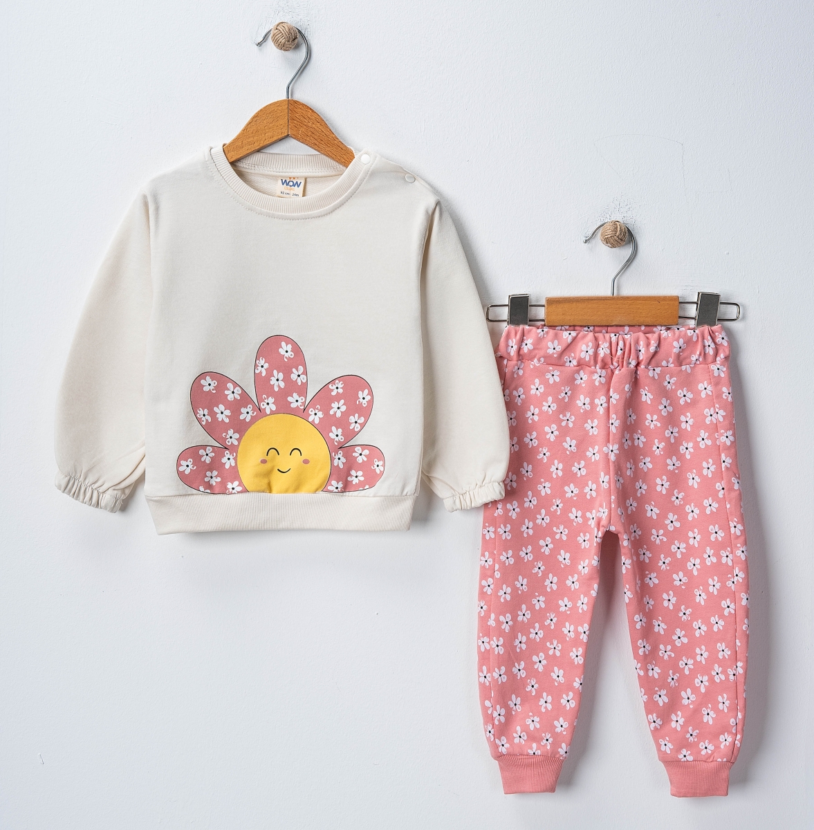 GÜLÜMSEYEN ÇİÇEK DESENLİ KIZ TAKIM 9-24 YAŞ 4 ADET